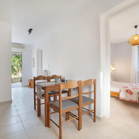 Grapevine Apartment *