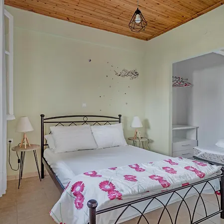 Grapevine Apartment *