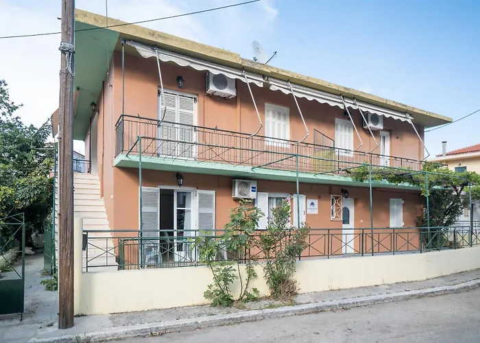 Апартаменты Grapevine Порос